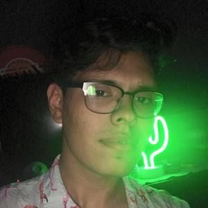 Meet your Posher, Erick